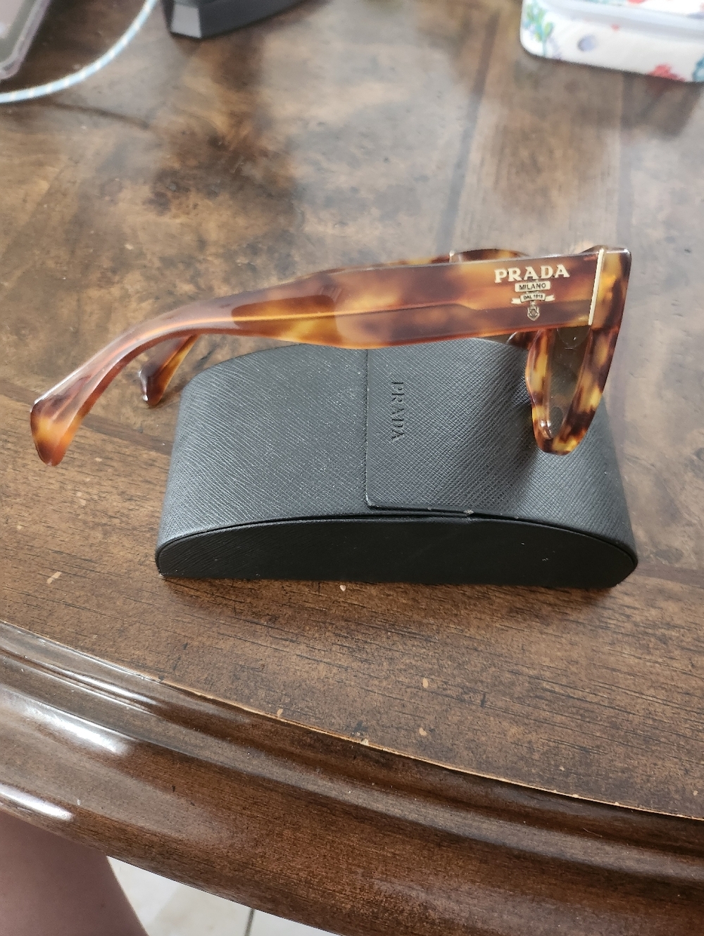 Prada Sunglasses with case - Picture 8 of 9